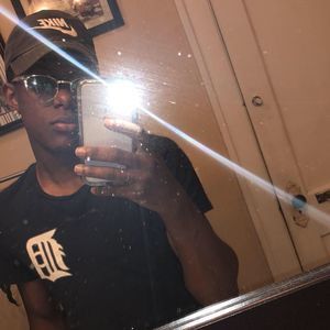 Meet your Posher, Angelo